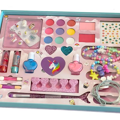 ست لوازم آرایشی کودک Fantasy Castle Makeup Kit